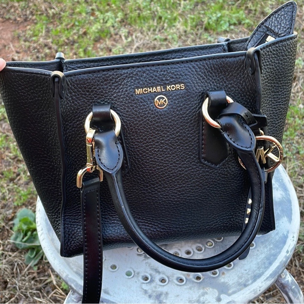 Michael Kors Kris Small Pebbled Leather Satchel black